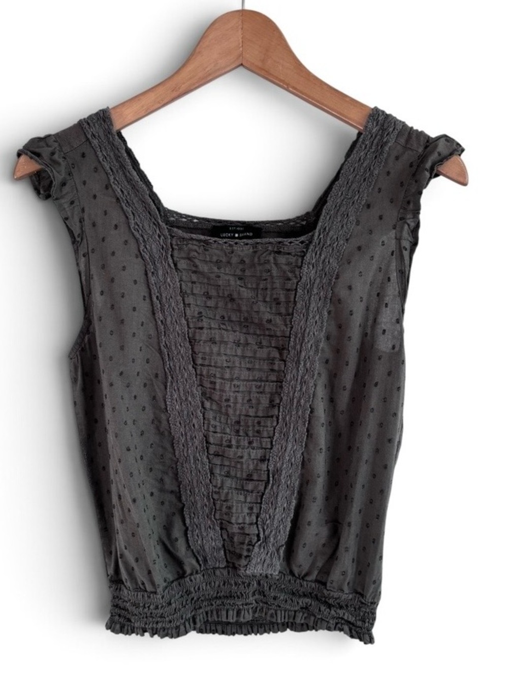 Lucky Brand Charcoal Grey Swiss Dot Smocked Waist Lace Inset Peasant Blouse XS
